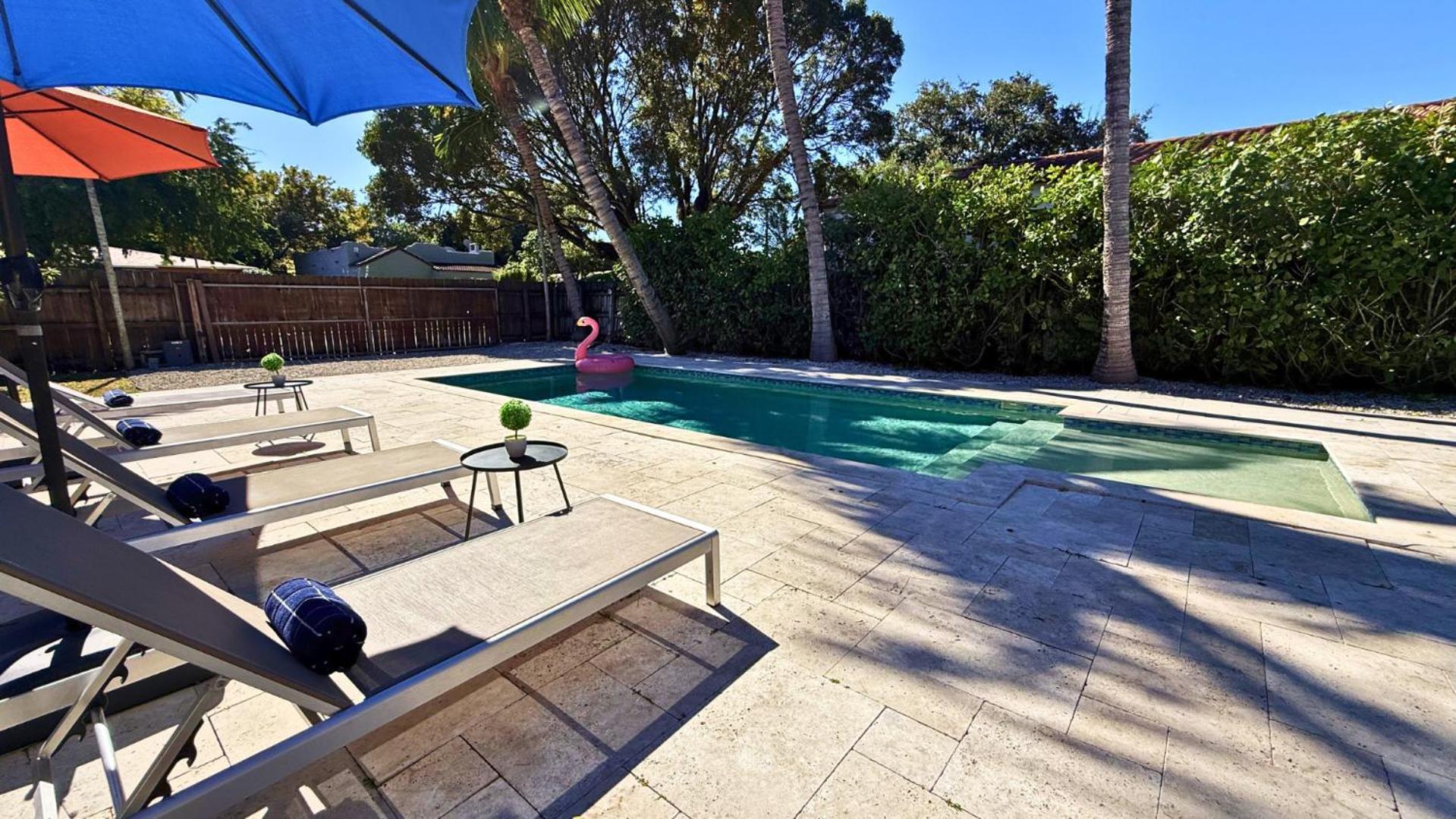 Tropical Paradise 3br Oasis With Heated Pool And Summer Kitchen Holiday home *